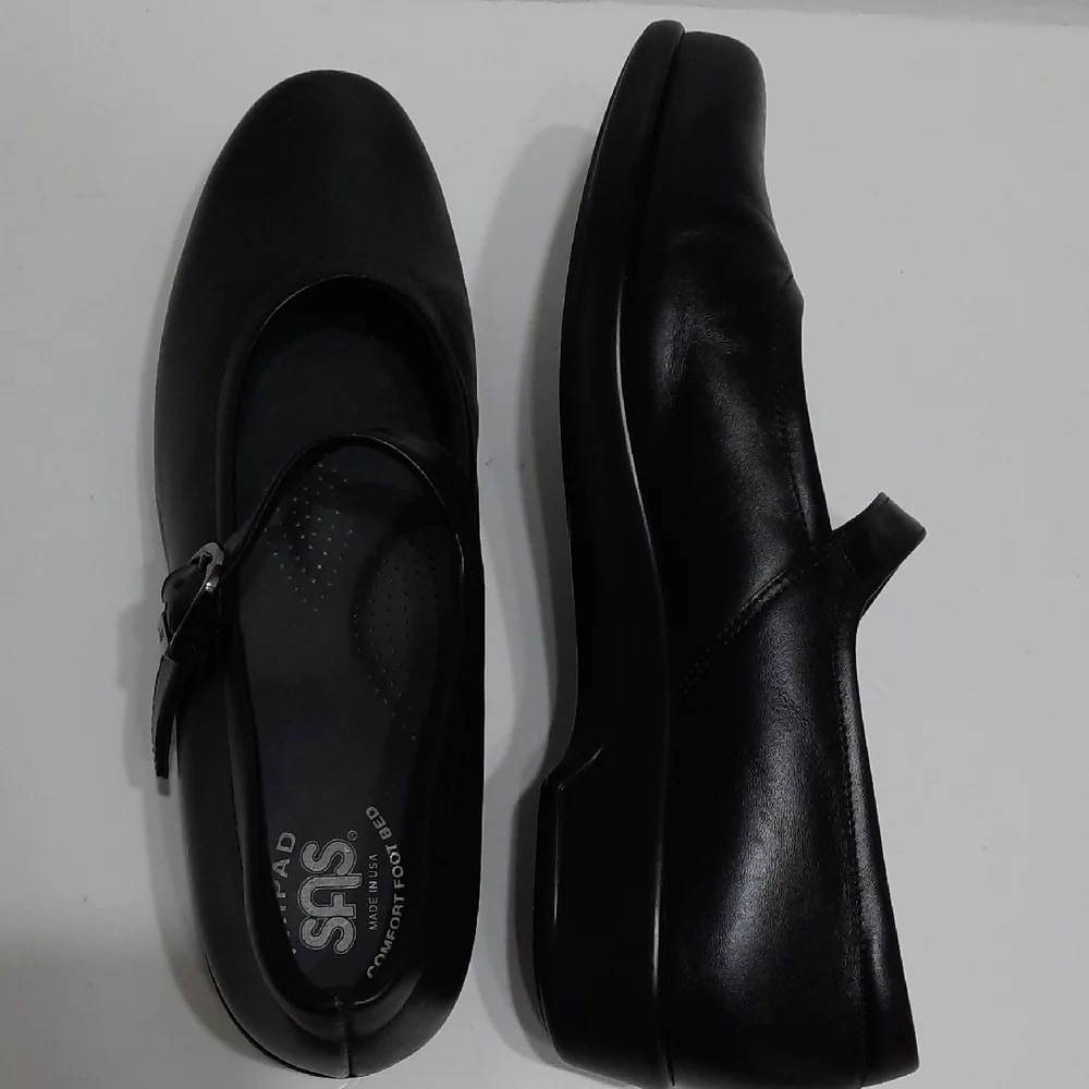 SAS Black Mary Jane Flats - Picture 4 of 11